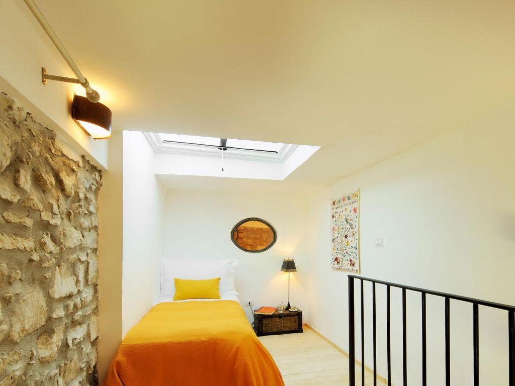 Residenza Matarazzo E Le Sue Soffitte Apartment Castellabate Bilik gambar