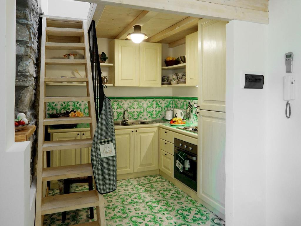 Residenza Matarazzo E Le Sue Soffitte Apartment Castellabate Bilik gambar